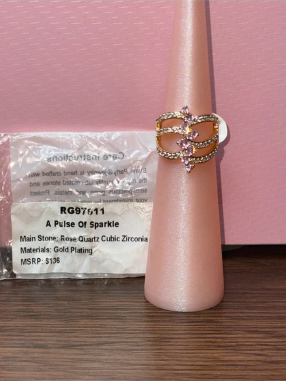 Bomb Party NWT ‘A Pulse of Sparkle’ Rose Quartz Cubic Zirconia Size 6 Ring